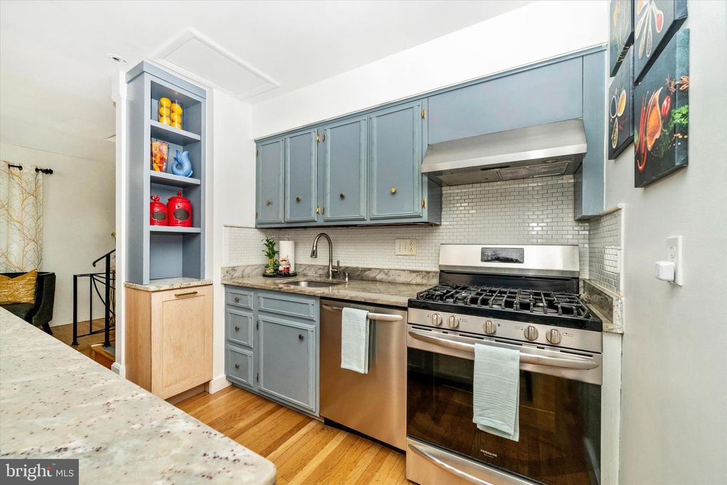 Image 18 of property listing at 11816 SELFRIDGE RD, Silver Spring, MD 20906