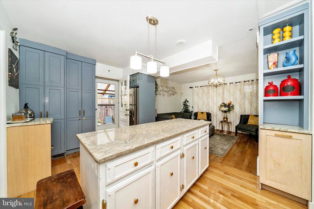 Image 19 of property listing at 11816 SELFRIDGE RD, Silver Spring, MD 20906