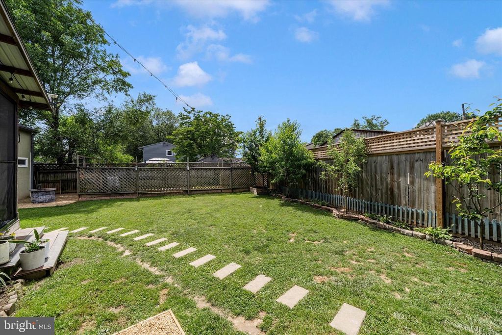 Image 50 of property listing at 11816 SELFRIDGE RD, Silver Spring, MD 20906