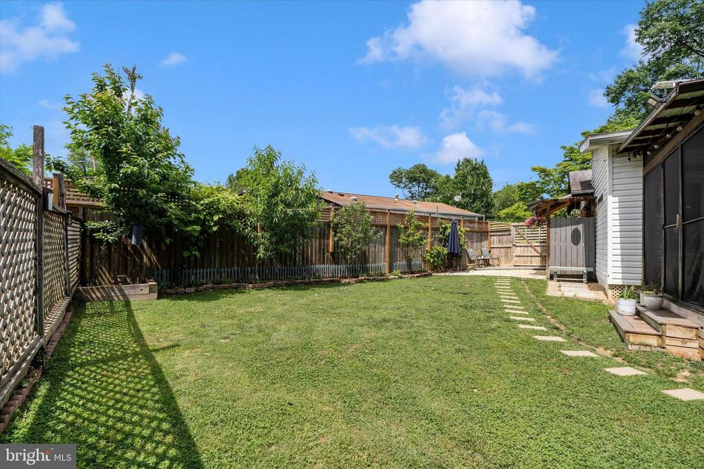 Image 51 of property listing at 11816 SELFRIDGE RD, Silver Spring, MD 20906