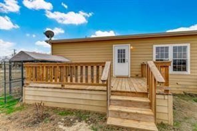 7466 County Road 573, Blue Ridge, TX 75424