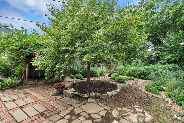 1337 N Wellington Place, Wichita, KS 67203