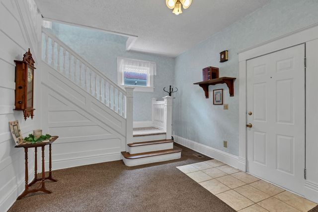 1337 N Wellington Place, Wichita, KS 67203
