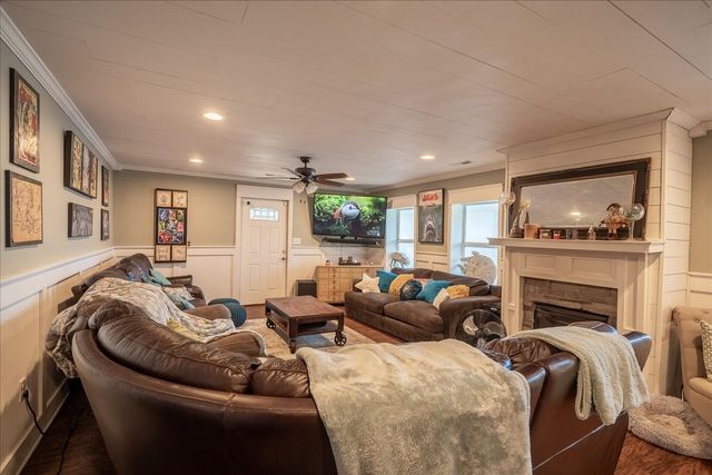 102 Church St, Petersburg, TN 37144