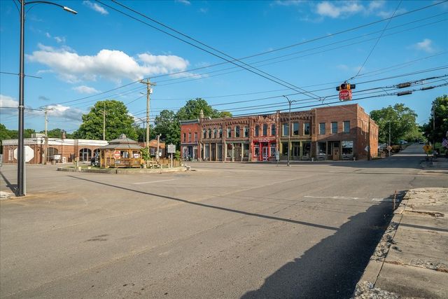 102 Church St, Petersburg, TN 37144