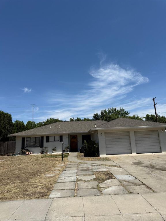 417 E Eaton Ave, Tracy, CA 95376
