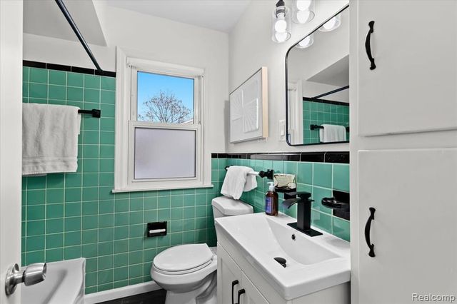 9724 Lenore, Redford, MI 48239