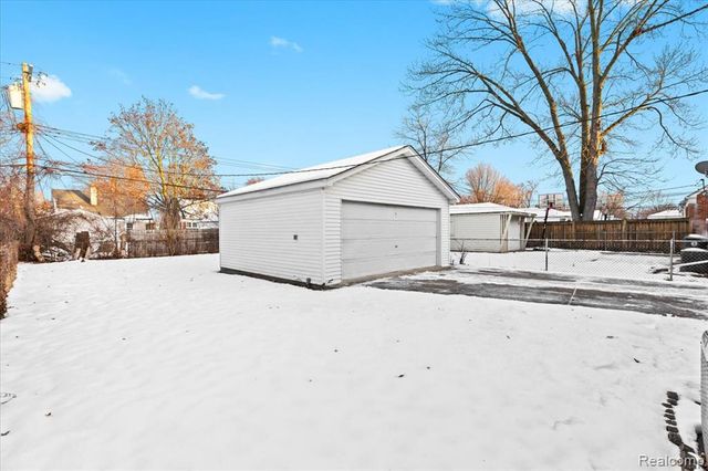 9724 Lenore, Redford, MI 48239