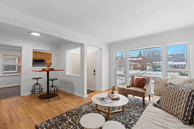 9724 Lenore, Redford, MI 48239