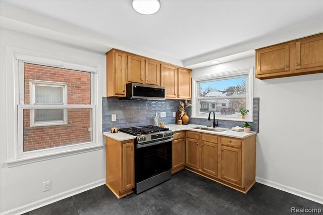 9724 Lenore, Redford, MI 48239