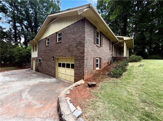4402 N Shore Lane, Norcross, GA 30093