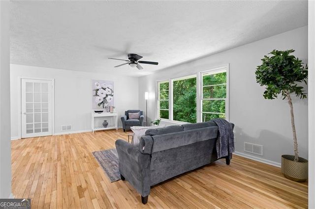 2984 E PAULDING Drive, Dallas, GA 30157