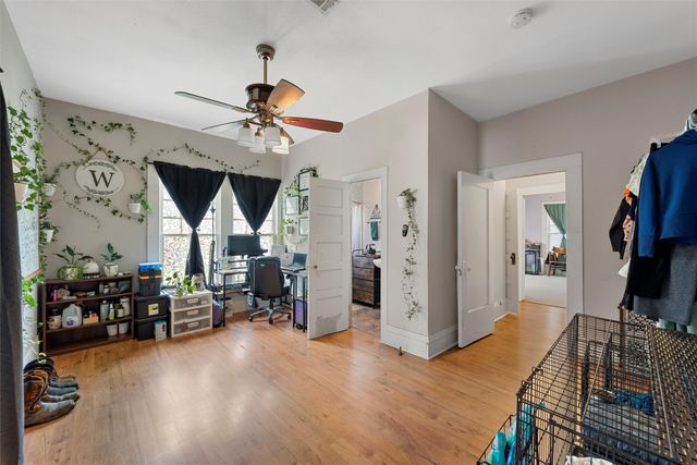 105 N Davis Street, West, TX 76691