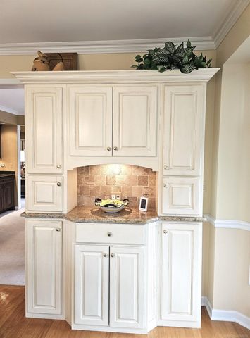 3773 Lake Forest Drive, Sterling Heights, MI 48314