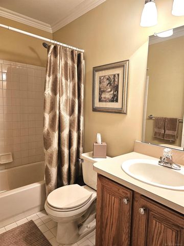 3773 Lake Forest Drive, Sterling Heights, MI 48314