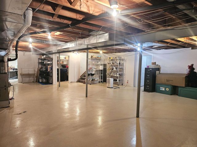 3773 Lake Forest Drive, Sterling Heights, MI 48314