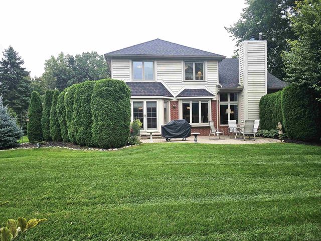 3773 Lake Forest Drive, Sterling Heights, MI 48314