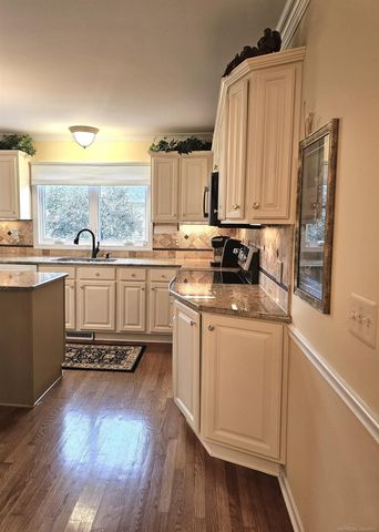 3773 Lake Forest Drive, Sterling Heights, MI 48314