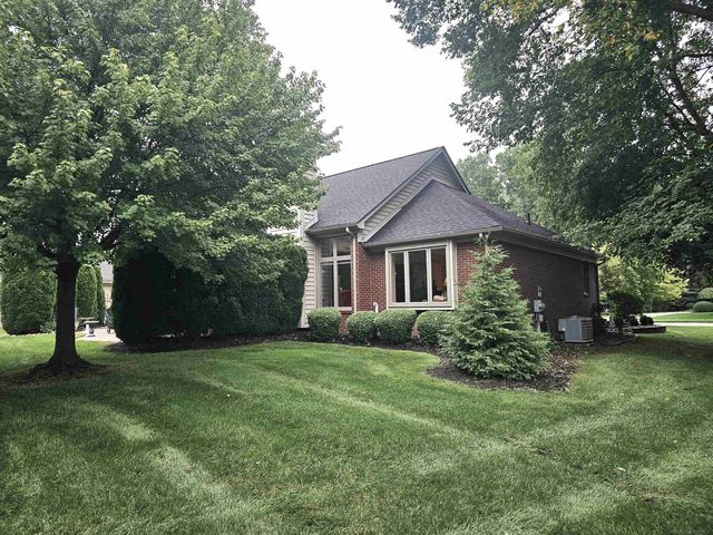 3773 Lake Forest Drive, Sterling Heights, MI 48314