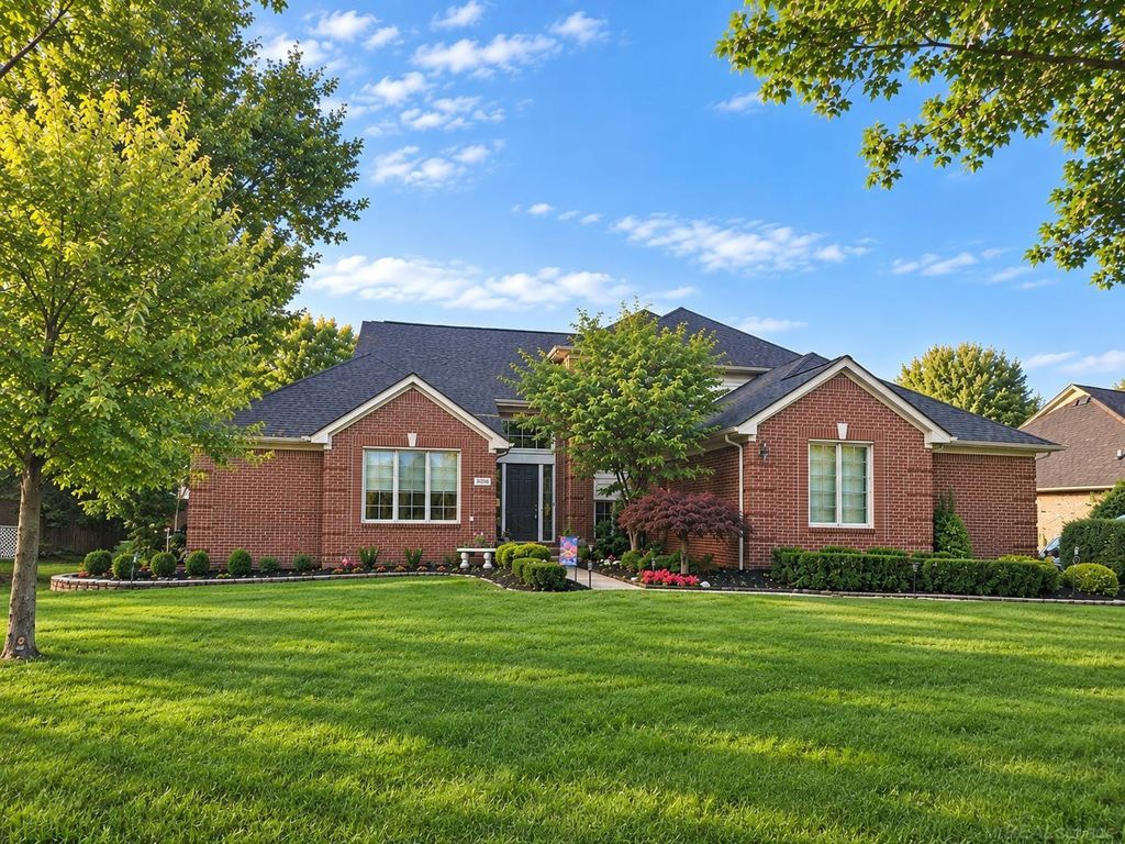 3773 Lake Forest Drive, Sterling Heights, MI 48314