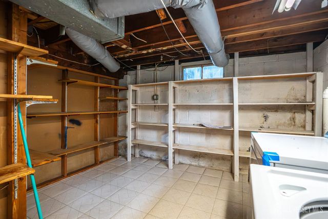 160 Dartmouth Street, Highland Park, NJ 08904