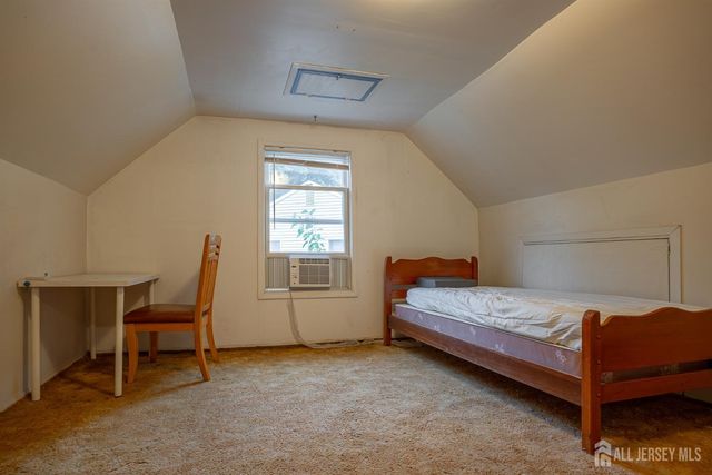 160 Dartmouth Street, Highland Park, NJ 08904