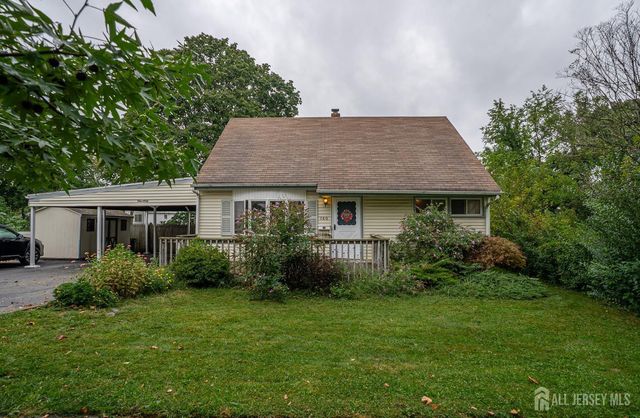 160 Dartmouth Street, Highland Park, NJ 08904