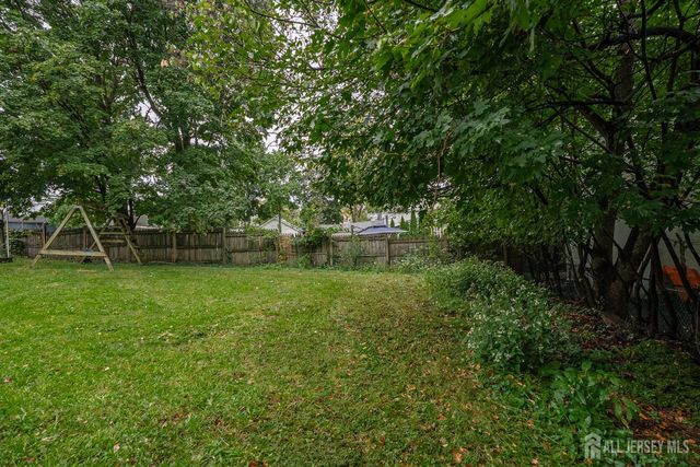 160 Dartmouth Street, Highland Park, NJ 08904
