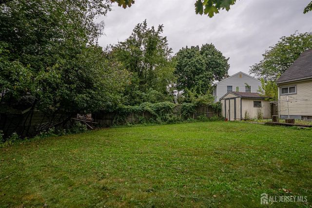 160 Dartmouth Street, Highland Park, NJ 08904