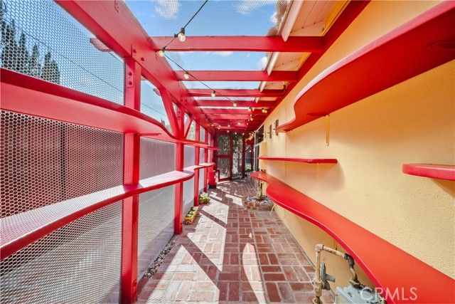 7819 Encino, Northridge (los Angeles), CA 91325