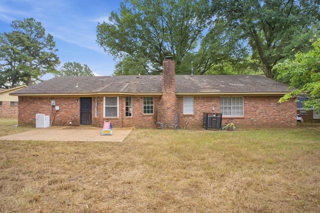 3621 TULIP TREE CV, Memphis, TN 38115