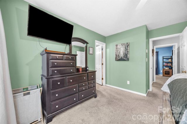 1208 Crowders Mountain Road, Bessemer City, NC 28016