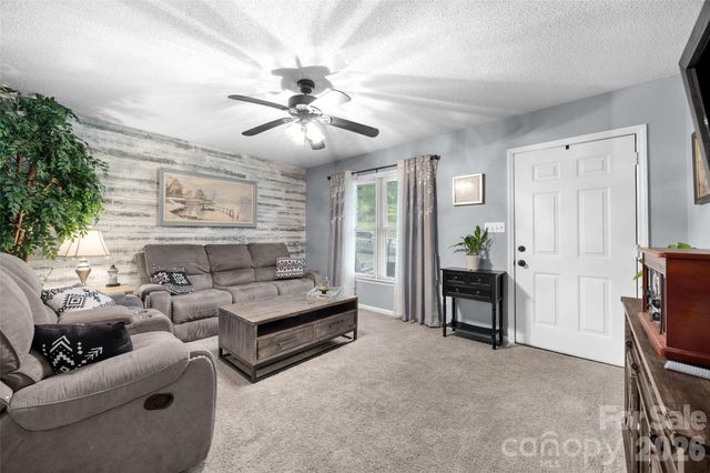 1208 Crowders Mountain Road, Bessemer City, NC 28016