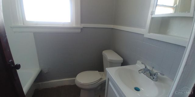 4965 Glenway Avenue, Cincinnati, OH 45205