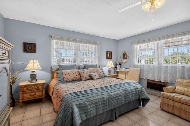 16900 NE 14th Ave 302, Miami, FL 33162