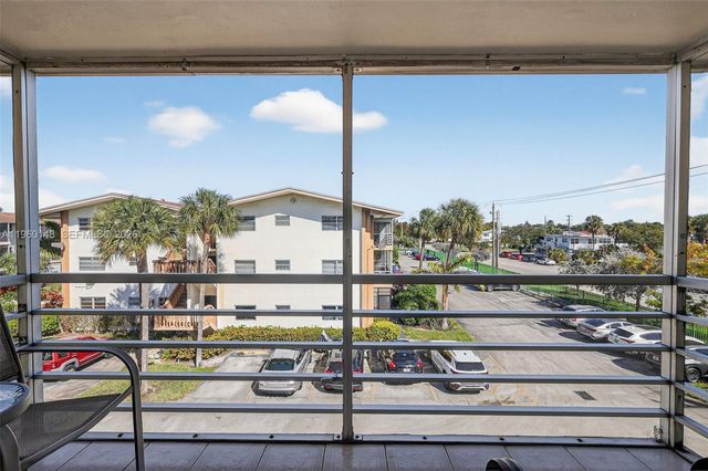 16900 NE 14th Ave 302, Miami, FL 33162