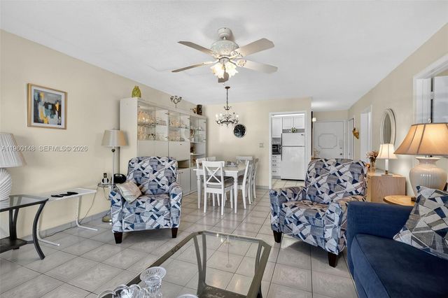 16900 NE 14th Ave 302, Miami, FL 33162