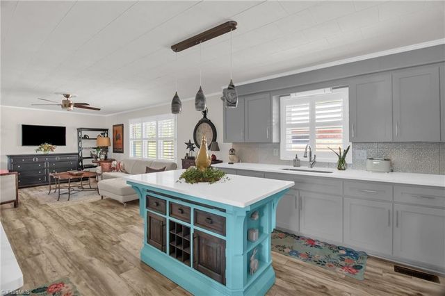 603 Shamrock Road, High Point, NC 27265