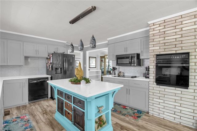 603 Shamrock Road, High Point, NC 27265