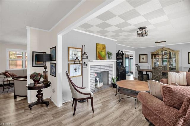 603 Shamrock Road, High Point, NC 27265