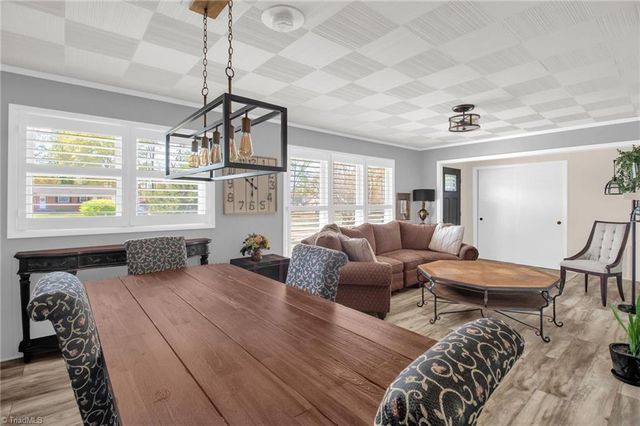 603 Shamrock Road, High Point, NC 27265