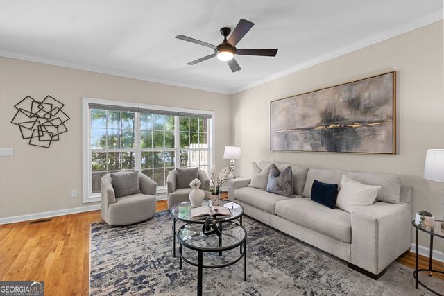 16 Elan Court, Roswell, GA 30022