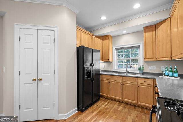 16 Elan Court, Roswell, GA 30022