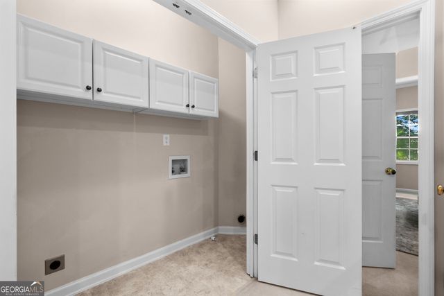 16 Elan Court, Roswell, GA 30022