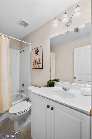 16 Elan Court, Roswell, GA 30022