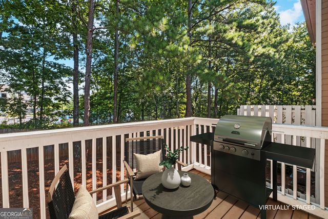 16 Elan Court, Roswell, GA 30022