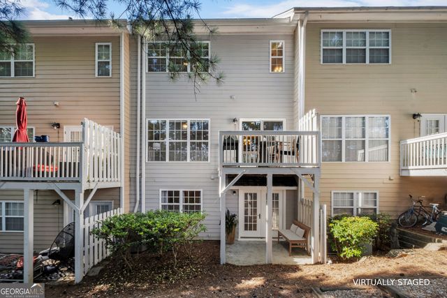 16 Elan Court, Roswell, GA 30022