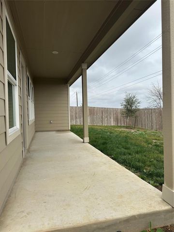 227 Cordova XING, Seguin, TX 78155