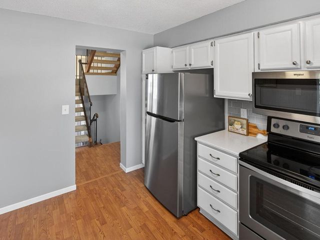 10675 Sherman Drive, Eden Prairie, MN 55347