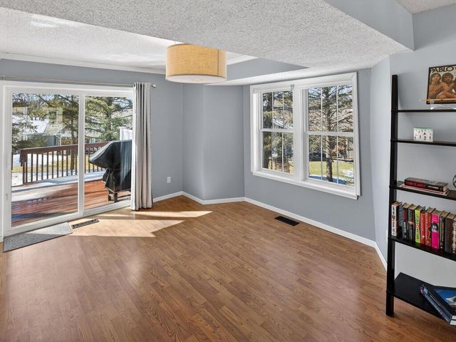 10675 Sherman Drive, Eden Prairie, MN 55347